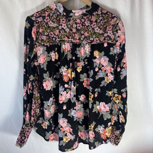 Free People Hold Onto Me Black Floral Button Down Shirt Sz S - Picture 4 of 11